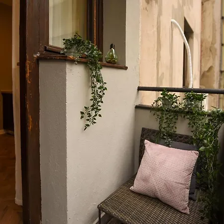Apartment Magheru - Feel The Pulse