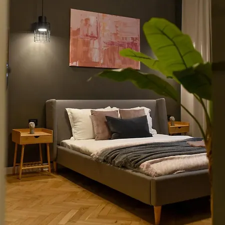 Apartment Magheru - Feel The Pulse *