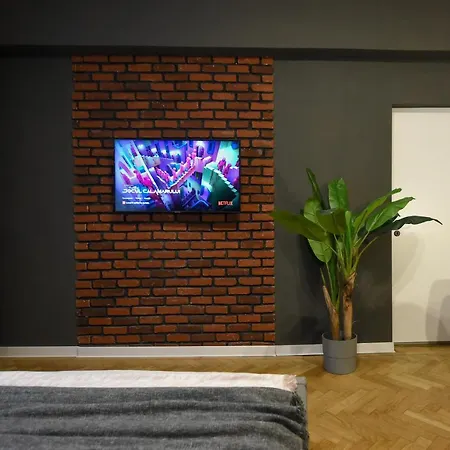 Magheru - Feel The Pulse Apartment *