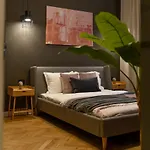 Apartment Magheru - Feel The Pulse *