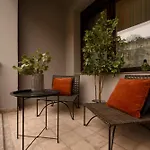 Apartment Magheru - Feel The Pulse *