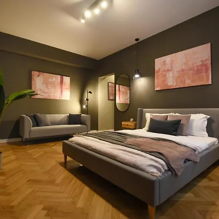 Magheru - Feel The Pulse Apartment